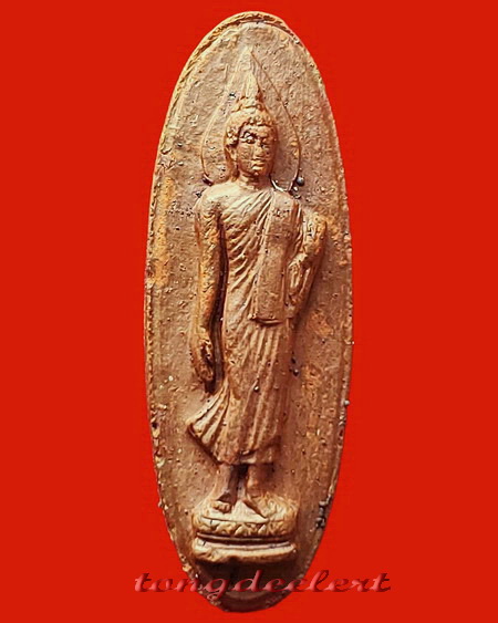 พระลีลา 25 พุทธศตวรรษ เนื้อแร่ จมูกโด่ง หายาก สวยมากค่ะ