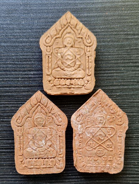 ขุนแผนปั๊มซ้ำผงพรายกุมาร ผสมผงตะไบพระกริ่งชินบัญหลวงปู่ทิม วัดละหารไร่ จ.ระยอง ๒๕๖๓...รวม ๓ องค์