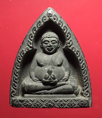 พระสังกัจจายน์ อุ้มพระปิดตา หลังยันต์เต็ก เนื้อผง หลวงพ่อพรหม วัดขนอนเหนือ จ.อยุธยา ปี 2513 เทพแห่งโ