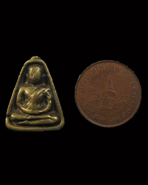  ช่วงปี 2450-2460 เหรียญหล่อรูปเหมือน พิมพ์จอบเล็ก หลวงพ่อเงิน วัดบางคลาน จ.พิจิตร
