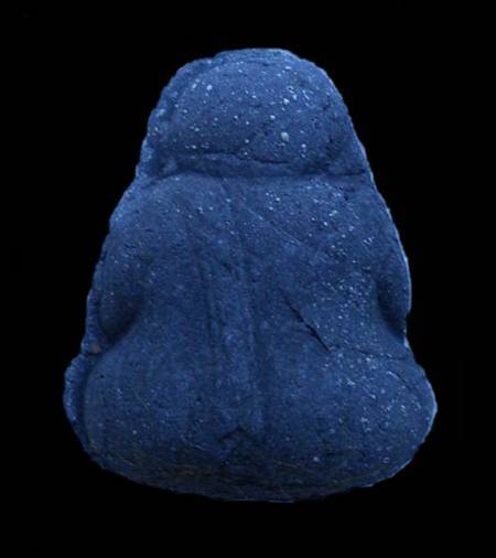 พระปิดตามหาลาภฝังพลอย วัดโคกพระศิลาราม อ.พนัสนิคม จ.ชลบุรี เนื้อดำ