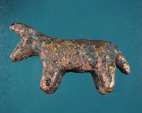 วัวธนูหลวงพ่อน้อย วัดศรีษะทอง นครปฐม ยุคปลาย ครั่งพุดซา ยาว4ซ.ม.