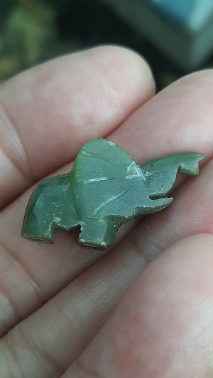 ช้างหยกแกะ