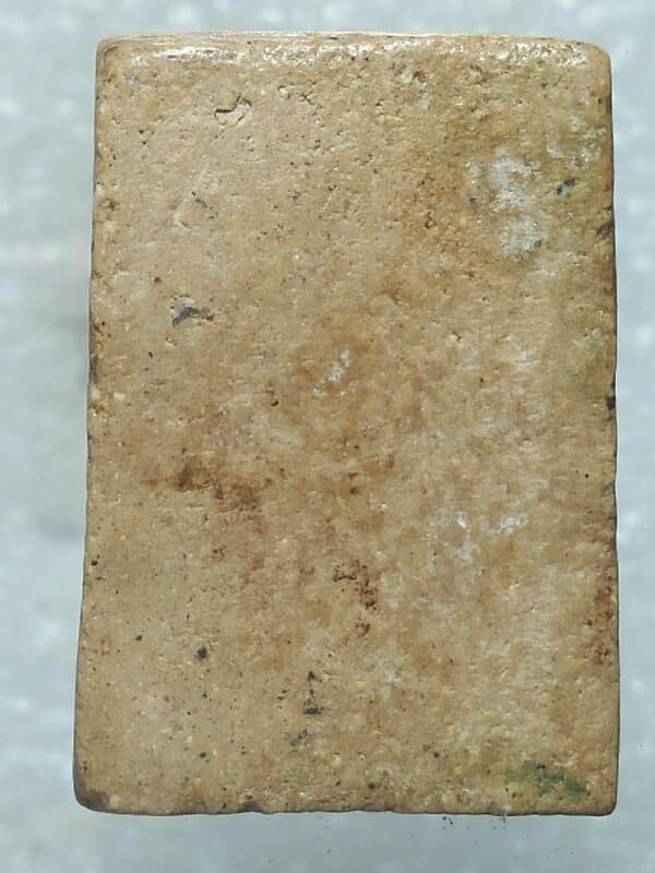 พระผงพิมพ์แหวกม่าน ไม่ทราบวัด