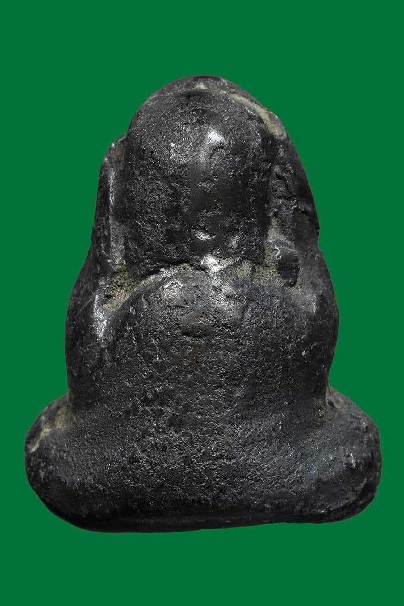 พระปิดตาเนื้อแร่ เจ้าคุณโชติ วัดพระปฐมเจดีย์ พ.ศ. 2472 รุ่นแรก