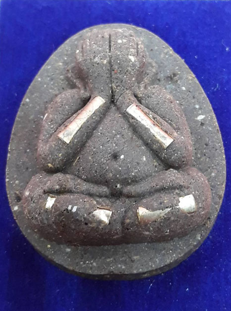 พระปิดตาพญาต่อ ชุบน้ำมันพญาว่าน อาจารย์พรสิทธิ์ วัดสว่างอารมณ์ จ.เชียงใหม่ (องค์ที่3)