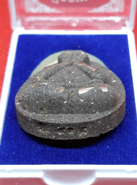 พระปิดตาพญาต่อ ชุบน้ำมันพญาว่าน อาจารย์พรสิทธิ์ วัดสว่างอารมณ์ จ.เชียงใหม่ (องค์ที่3)