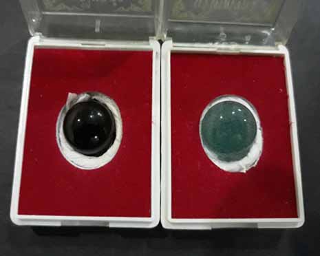 แร่ไหลดำ ไหลเขียว "รุ่นบารมี-คุ้มภัย" วัดประสาทคลองบางพรม ตลิ่งชัน กทม. ออกวันที่ 27 มีนาคม 2554