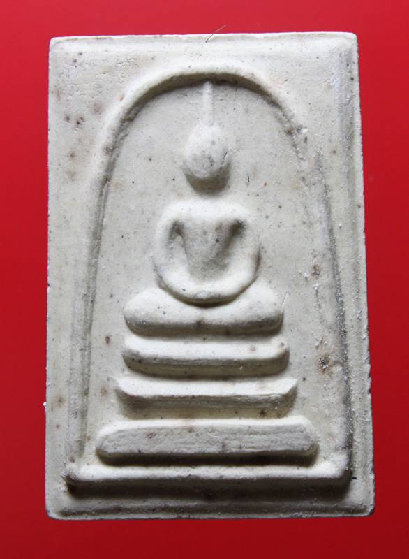 พระสมเด็จ รุ่นแรก " ครูบาอินตา วัดกู่คำ " จ. ลำปาง ปี 2556