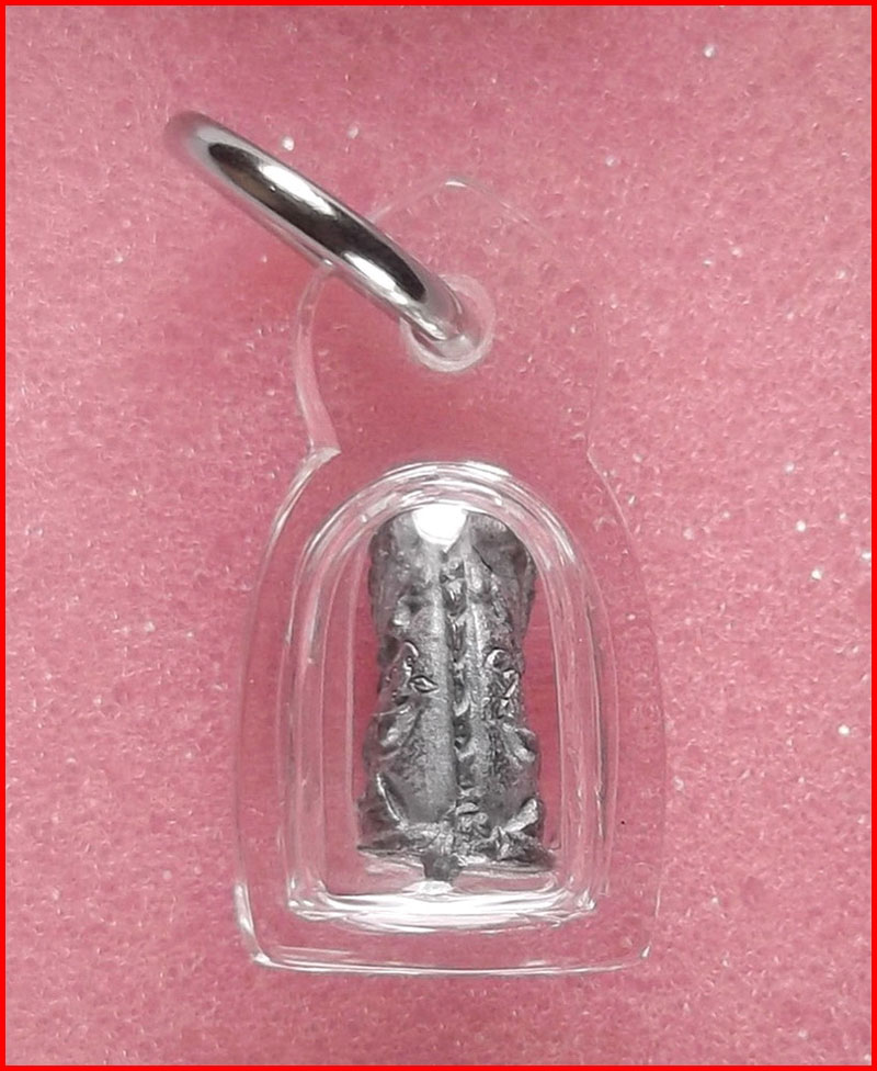 วัดใจ เสือเศรษฐี รุ่นยอดขุนพล 59 หลวงพ่อสมชาย วัดปริวาสราชสงคราม กรุงเทพฯ เนื้อชิน ปี 2558 เลี่ยม #2