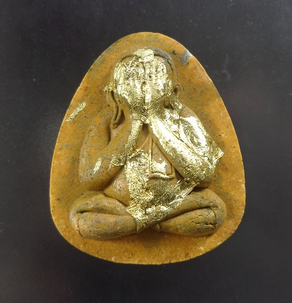 พระผงปิดตาพิมพ์ใหญ่ หลวงปู่โต๊ะ ออกวัดถ้ำสิงโตทอง จ.ราชบุรี เนื้อผงธูปผงเกสร ปี ๒๕๖๕ สวยครับ