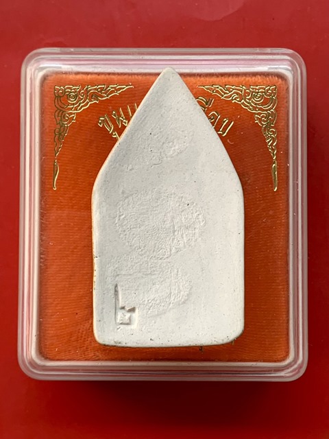 ขุนแผนเคลือบ วัดใหญ่ชัยมงคล จ.อยุธยา