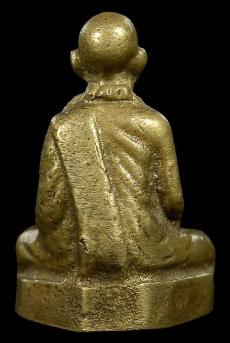 รูปหล่อหลวงพ่อทบธัมมปัญโญ รุ่นฉลองอายุครบ๙๔ปี เนื้อทองเหลืองผสม ออกวัดชนแดน ปี2516