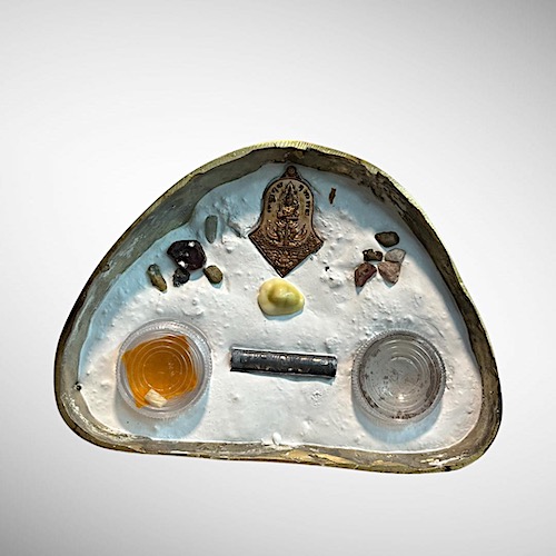 พระอุเชนทร์ เนื้อปลอกกระสุน หลวงปู่อิ่ม วัดทุ่งนาใหม่ นครศรีธรรมราช