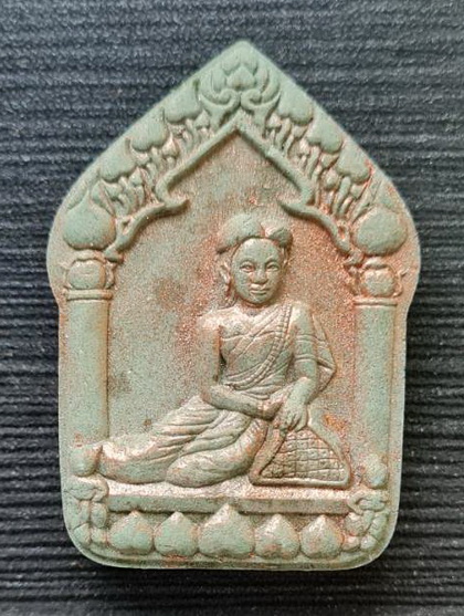 แม่พิมรุ่นแรก ๒๕๖๕...เนื้อเขียว...หลวงปู่อุดมทรัพย์...วัดเวฬุวันธรรมาราม จ.ศรีสะเกษ / กล่องเดิม