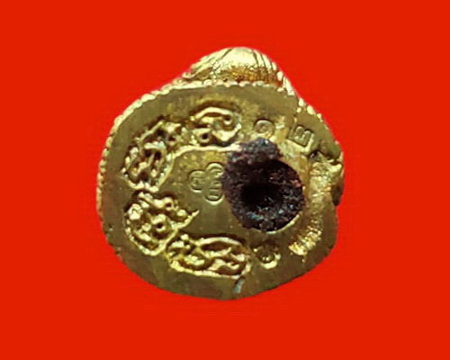 หนุมานมหาปราบ หลวงพ่อชุบ วัดวังกระแจะ จ.กาญจนบุรี รุ่นแรก เนื้อชนวนอุดผงใต้ฐาน สวยมากค่ะ