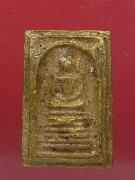 สมเด็จคะแนน พิมพ์เกศไชโย 7 ชั้น เนื้อผงน้ำมัน หลวงพ่อกวย วัดโฆสิตาราม ปี15 