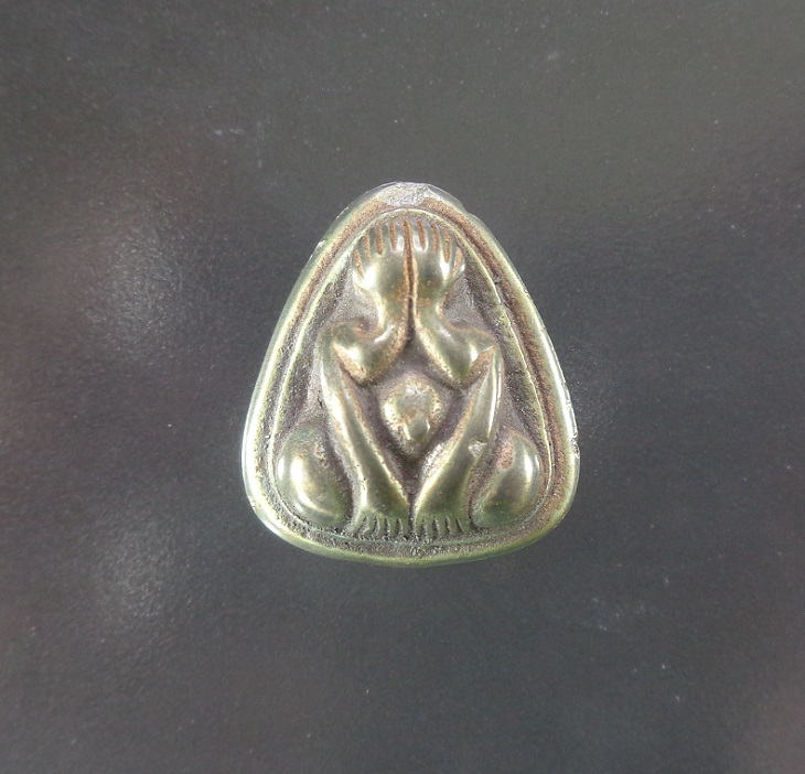 พระปิดตา เนื้อเมฆสิทธิ์ สวยครับ