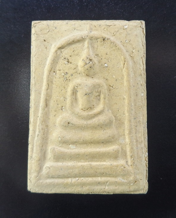 พระสมเด็จบางขุนพรหม หลวงพ่อลำภู วัดบางขุนพรหม จ.กรุงเทพ หลังปั๊มยันต์แดง ปี ๒๕๑๙ สวยครับ