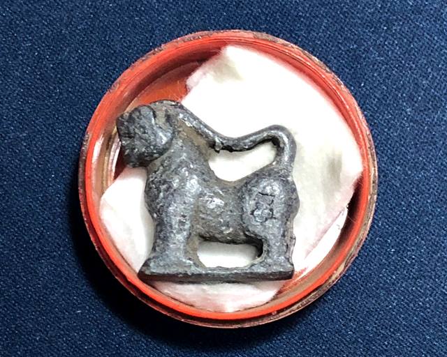 สิงห์หลวงพ่อกวย วัดโฆสิตาราม จ.ชัยนาท