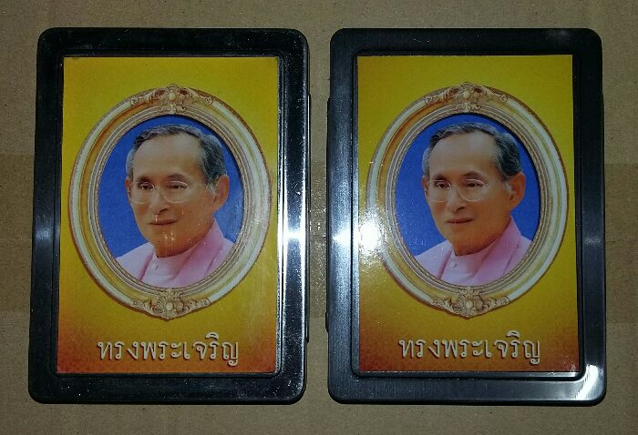 กล่องใส่พระเครื่อง 2 ใบ ขนาด กว้าง 5 นิ้ว × 3.5 นิ้ว