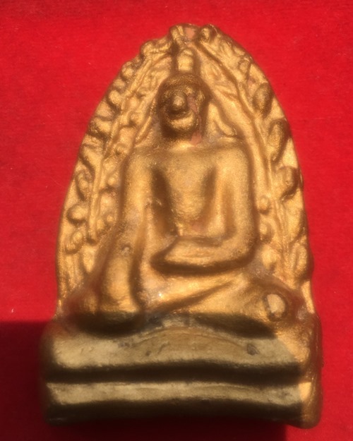 พระเนื้อดิน ทาทอง หลวงพ่อนารถ วัดศรีโลหะราษฎร์บำรุง จ.กาญจนบุรี