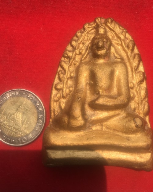 พระเนื้อดิน ทาทอง หลวงพ่อนารถ วัดศรีโลหะราษฎร์บำรุง จ.กาญจนบุรี