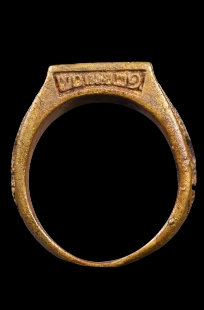 แหวนพระพุทธสี่เหลี่ยม เนื้อโลหะผสม ปี2531 หลวงปู่ดู่ วัดสะแก พร้อมบัตรรับประกันพระแท้