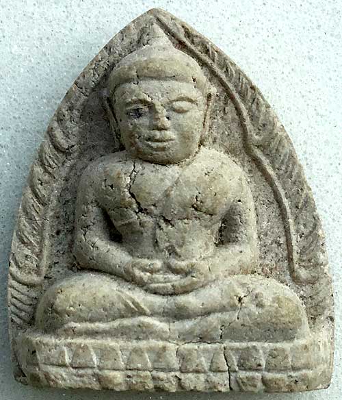 *พิมพ์หลวงพ่อโต เนื้อผง ปี๒๕๑๒ หลวงพ่อไพฑูรย์ วัดโพธินิมิตร ตลาดพลู ฝั่งธนฯ*