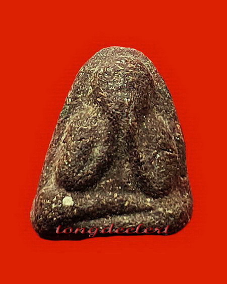 พระปิดตาเนื้อผงชานหมาก หลวงพ่อเที่ยง วัดม่วงชุม จ.กาญจนบุรี หายาก สวยมากค่ะ