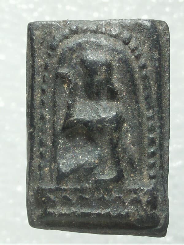 นางกวักเนื้อผงใบลาน