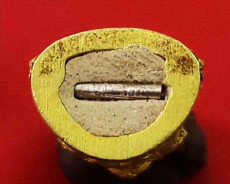 หนุมานอธิษฐานฤทธิ์ หลวงพ่อสนองชาติ วัดเย็นสนิทธรรมาราม กะไหล่ทอง อุดมวลสารตะกรุดเงิน สวยมากค่ะ