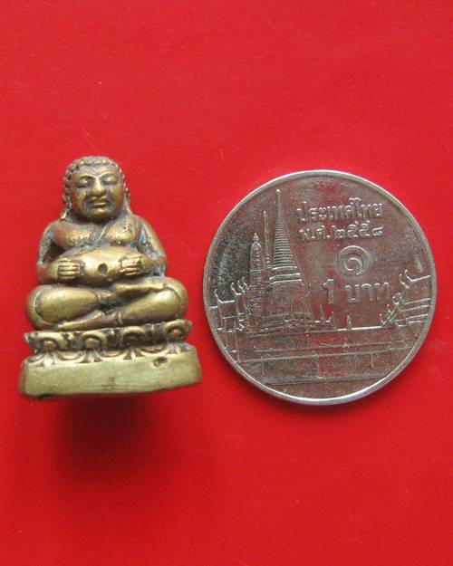 พระสังกระจายย์ รุ่นเรียกทรัพย์นำรวย อาจารย์แดง วัดไร่ จ.ปัตตานี 31 ธ.ค.๕๒