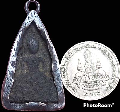 ชินราช​ กรุวัดเสาธงทอง​ สุพรรณบุรี​ เนื้อดินเลี่ยมเงิน