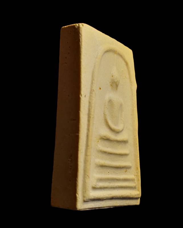 สมเด็จบางขุนพรหมปี 39 พิมพ์เส้นด้ายหลังตรายางสวยครับ