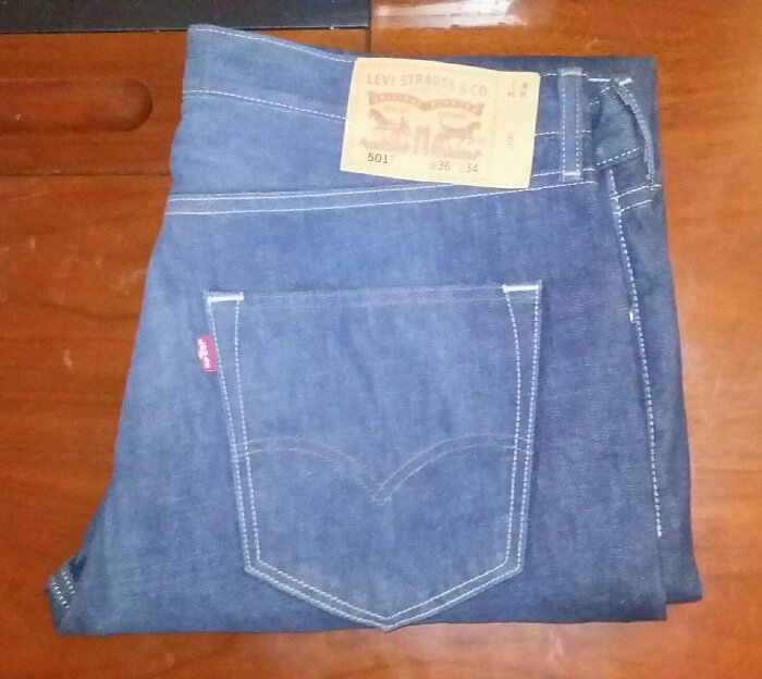 กางเกงยีนส์ LEVI'S 501