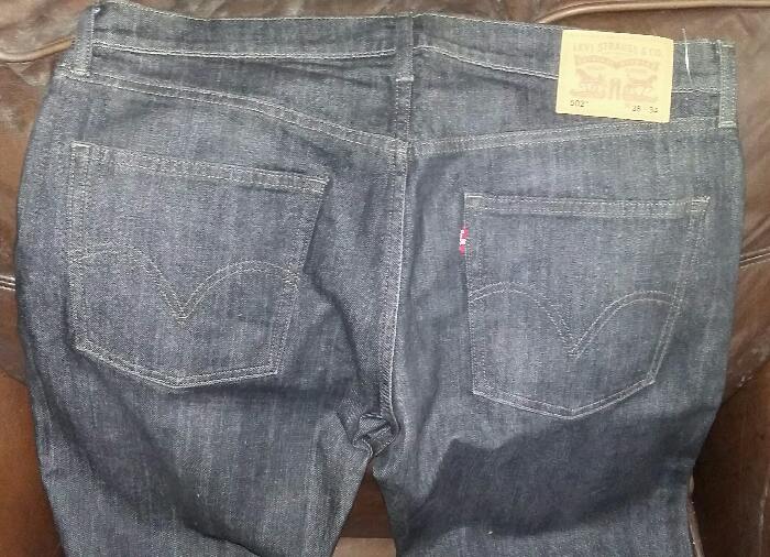 กางเกงยีนส์ LEVI'S 502 สีดำ