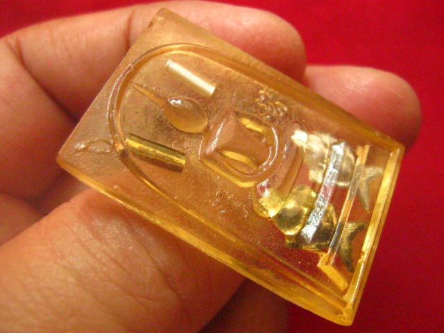 สมเด็จน้ำทิพย์ รุ่นรวยตลอด วัดเทพประสิทธิ์คณาวาส สมุทรสงคราม ปี 2543 เนื้อเรซิ่น สวยครับ