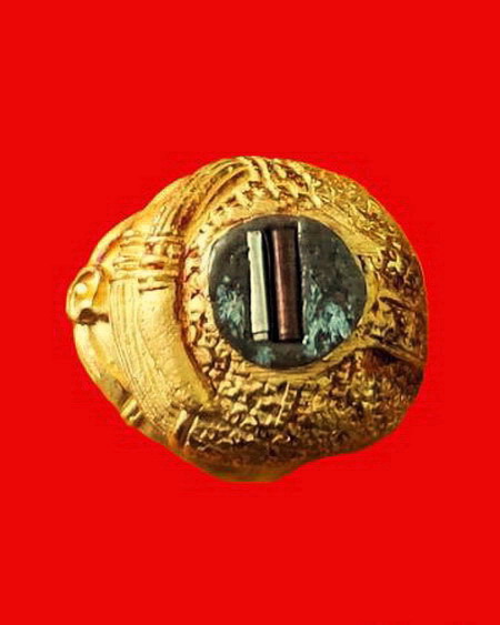 กุมารทองเทวฤทธิ์ หลวงพ่อลำใย วัดทุ่งลาดหญ้า จ.กาญจนบุรี กะไหล่ทอง ฝังตะกรุด 2 ดอก สวยมากค่ะ