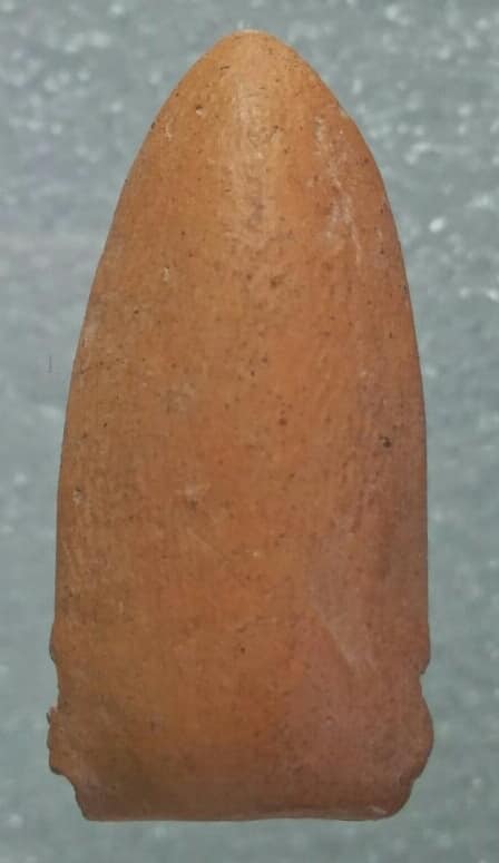 พระรอด เนื้อดิน