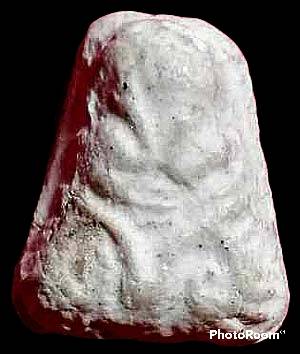 *ปิดตานะหัวเข่า ท่านเจ้าคุณผล วัดหนัง เนื้อผง*