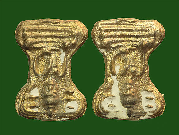 2 องค์ครับ..พระมเหศวร รุ่นเสาร์ ๕ มหามงคล หลวงพ่อคูณ ปริสุทโธ เนื้อทองผสม มีโค๊ต สร้าง ๙๙๙ องค์ สวยๆ