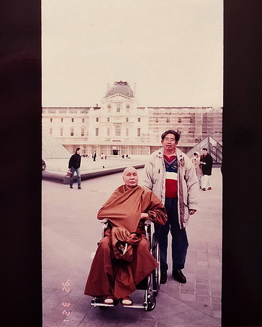 พระปิดตากิมจ๊อ หลวงพ่ออุตตมะ วัดวังก์วิเวการาม จ.กาญจนบุรี เนื้อว่าน พิมพ์จิ๋ว หายาก สวยมากค่ะ