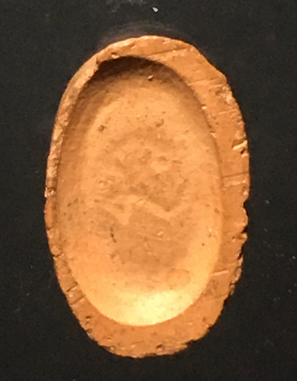 หลวงพ่อขอม วัดไผ่โรงวัว พระเม็ดบัวหลังยันต์นะ จ.สุพรรณบุรี