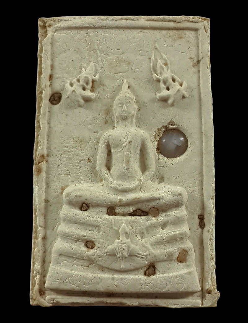 พระผงหลวงพ่อพุทธโสธร เทวานิมิตตานุสรณ์ วนอุทยานสงฆ์น้ำตกธรรมรส จ.ระยอง รุ่นนำฤกษ์ ปี52 