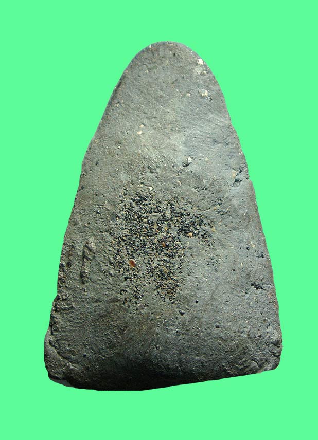 สมเด็จโต วัดประสาทฯ กทม. เนื้อผงสีดำ ปี 2506 องค์ที่  3