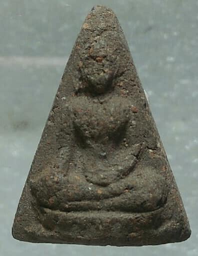 พระนางพญา ไม่ทราบที่ 