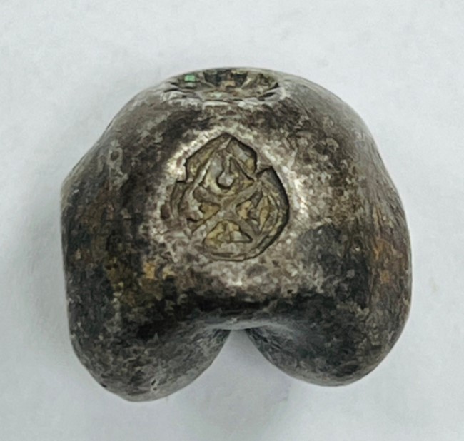 พดด้วงเงิน ตราพระแสงจักร - ตราครุฑ สมัยรัชกาลที่ 2 ขนาด 1บาท