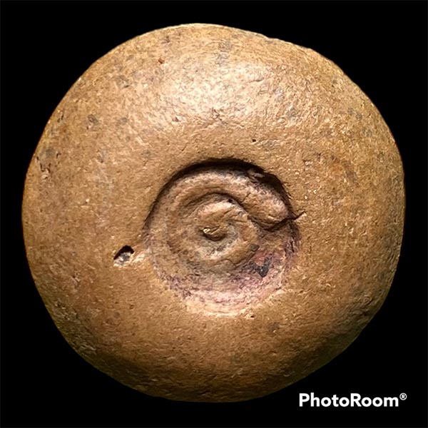 ปิดตาสี่ทิศ กรุคู้ยาง จ.กำแพงเพชร สวยๆ