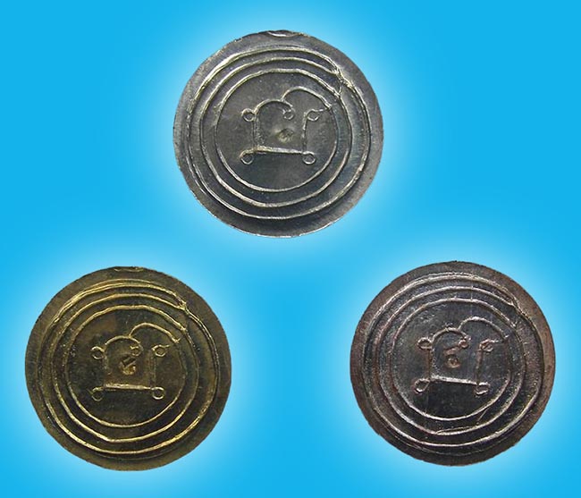 ปิดตาสามเกลอ พระอาจารย์ดิเรก วัดหนองทราบ สุพรรณบุรี ทีเดียว 3 องค์